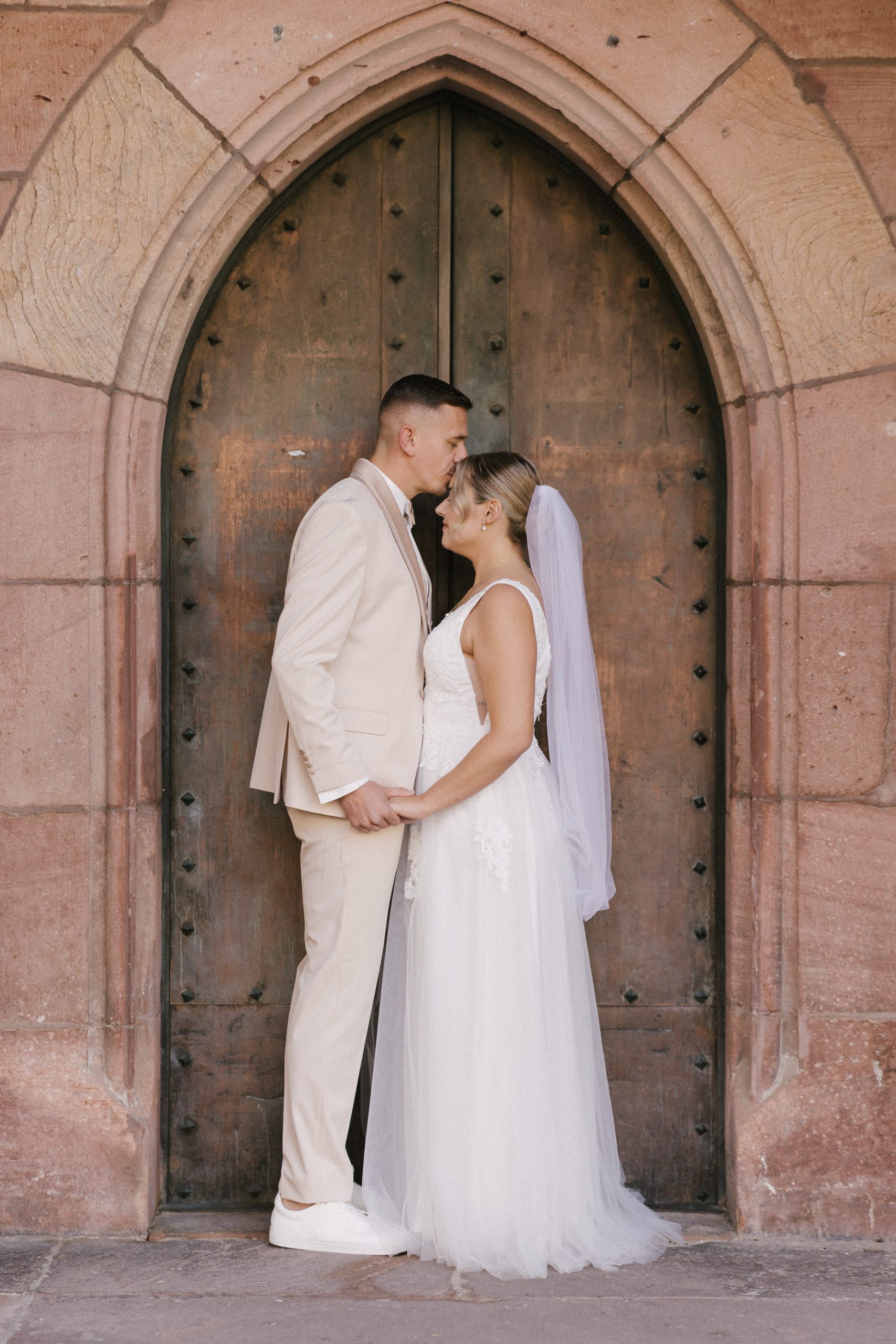 Hochzeitsfotograf Preise Rhein-Neckar-Kreis – Brautpaar beim Shooting